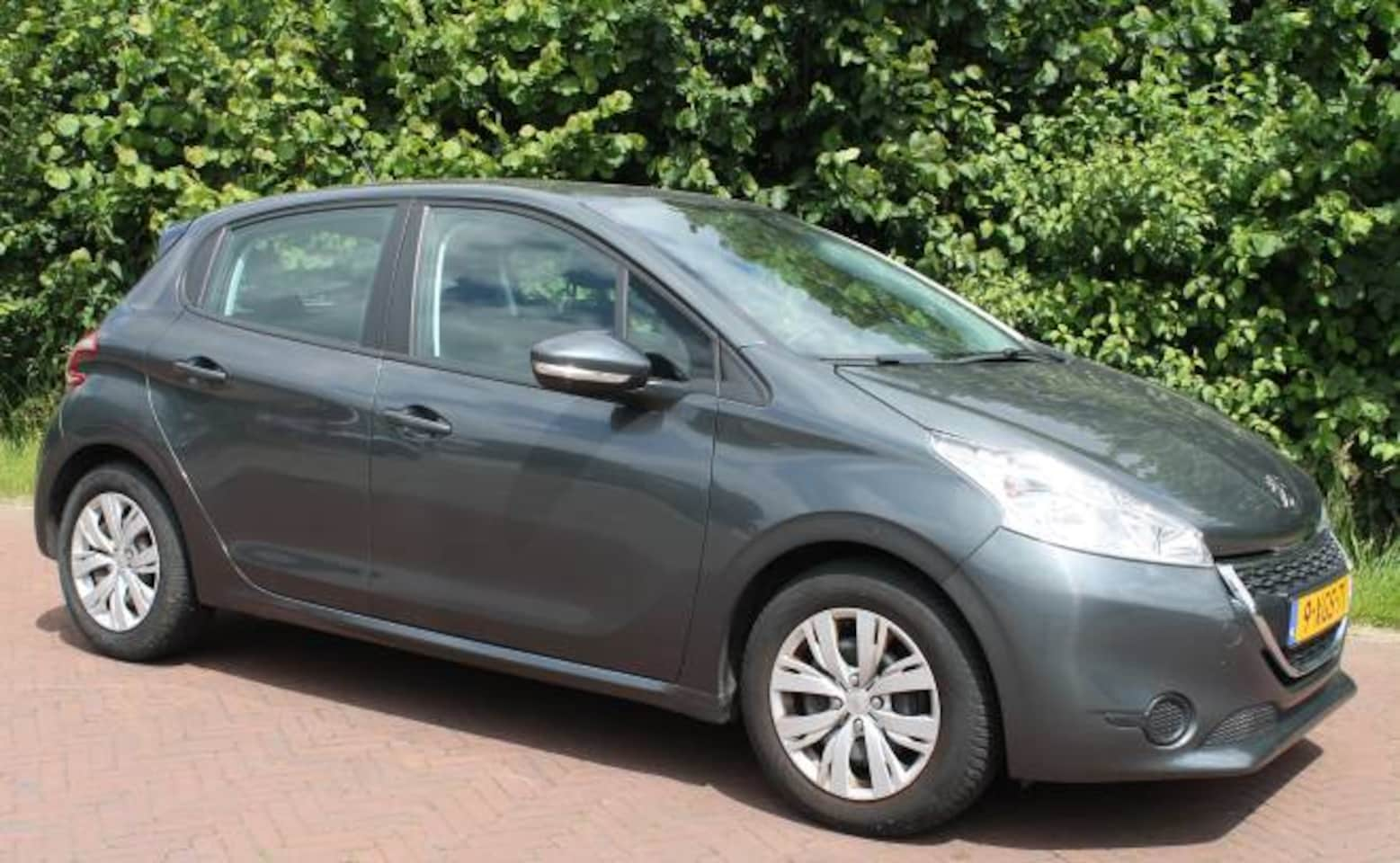 Peugeot 208 - 1.2 e-VTi 2Tronic 82PK 5D Active