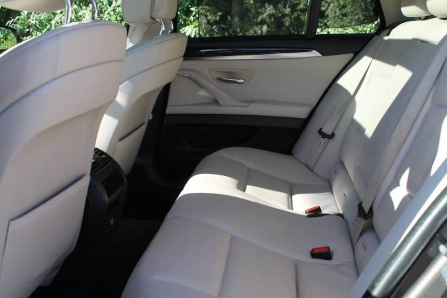 BMW 5-serie Touring - 523i High Executive 204pk Aut.