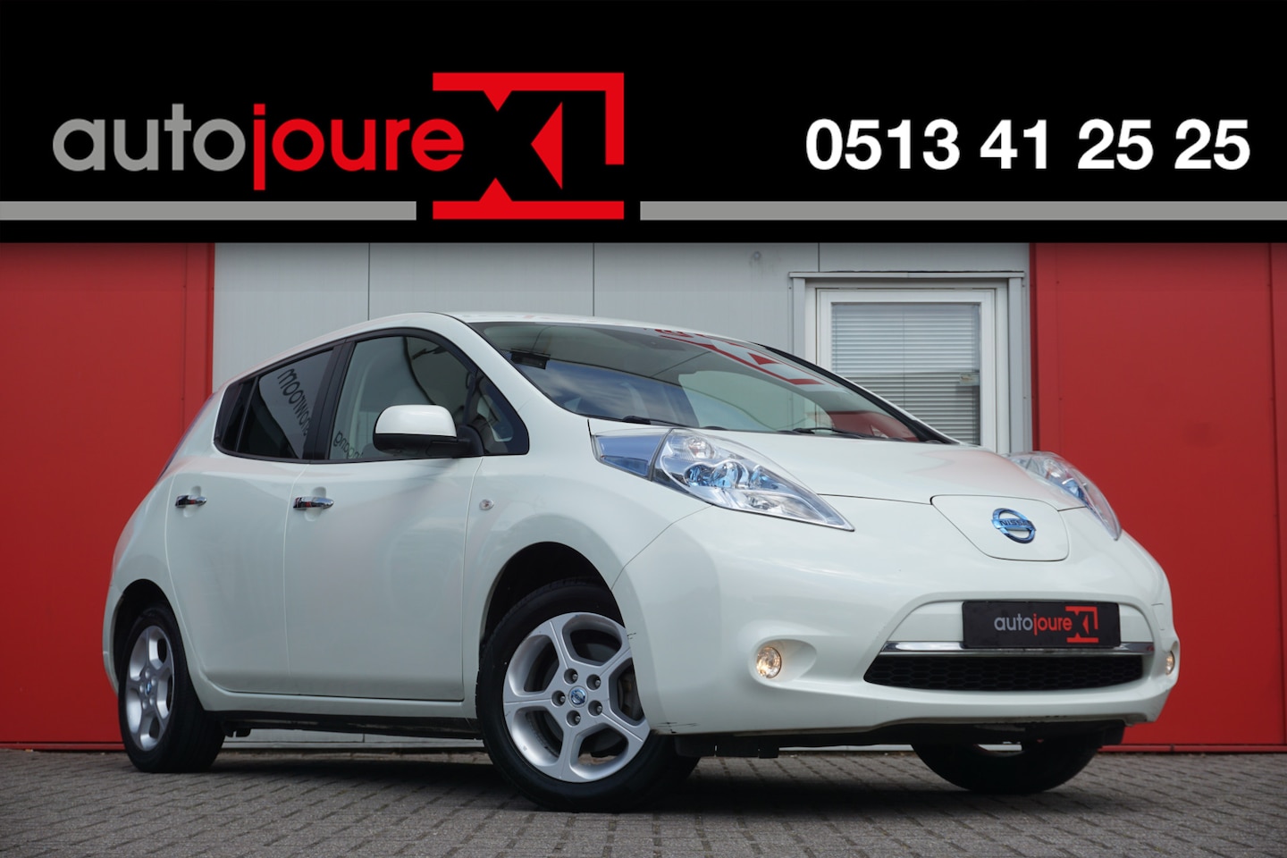 Nissan LEAF - Base 24 kWh | €5.999,- na Subsidie | Extender ingebouwd | Camera | Origineel NL | - AutoWereld.nl