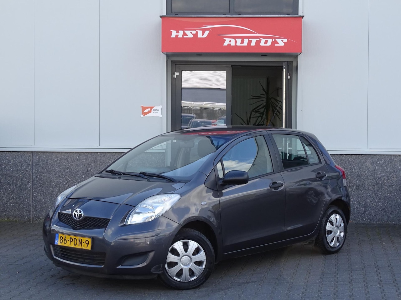 Toyota Yaris - 1.0 VVTi Acces airco 4-deurs org NL - AutoWereld.nl