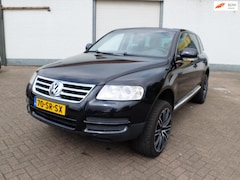 Volkswagen Touareg - 3.6 V6