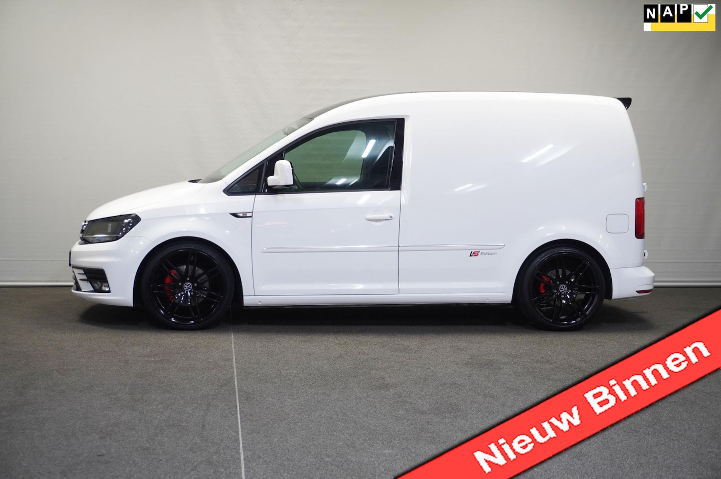 Volkswagen Caddy - 2.0 TDI LVS EDITION 180 pk - AutoWereld.nl