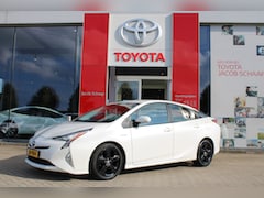 Toyota Prius - 1.8 Hybrid First Edition Automaat 122pk | Nr. 02/250 | HUD | Navigatie | Dodehoekdetectie