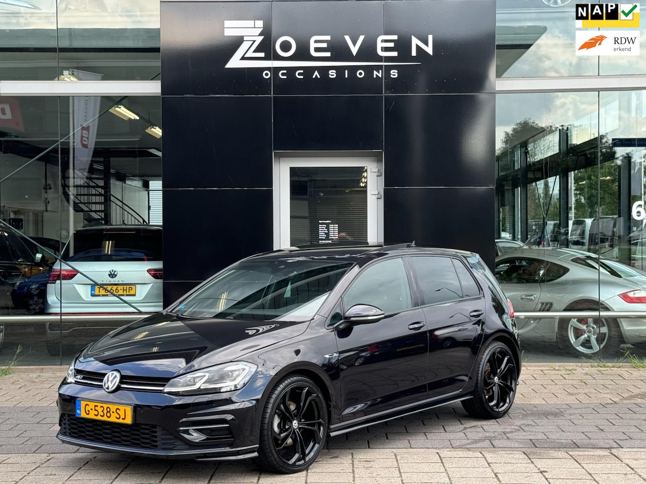 Volkswagen Golf - 1.5 TSI Highline Business R 1.5 TSI Highline Business R - AutoWereld.nl