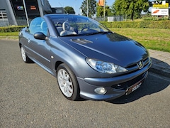 Peugeot 206 CC - 1.6-16V automaat airco leer