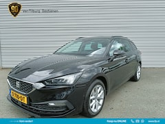 Seat Leon Sportstourer - 1.0 eTSI 111pk Style Business Intense , Trekhaakvoorbereiding, Mistlampen halogeen, Virtua