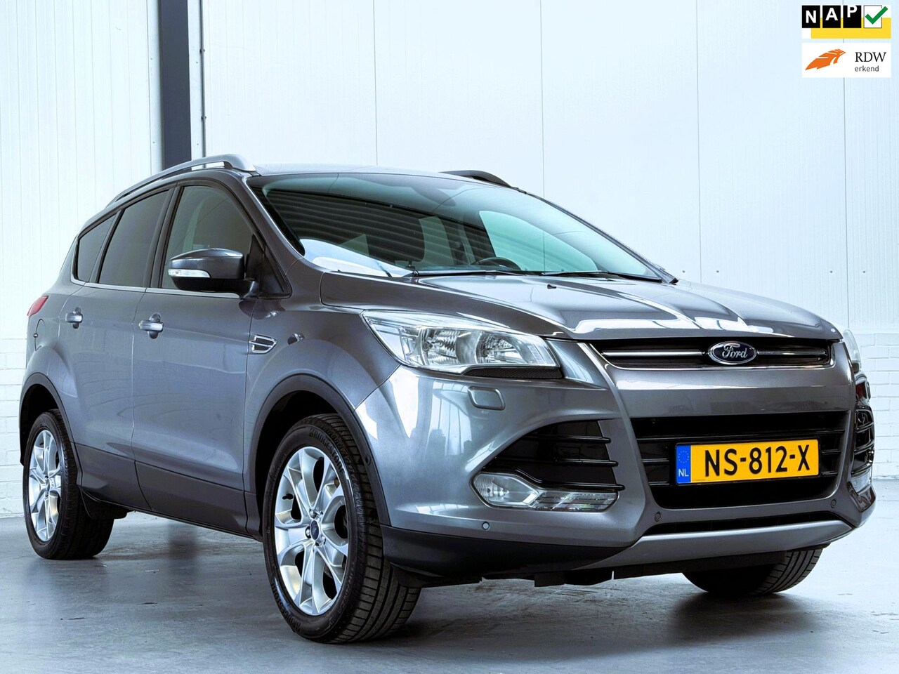 Ford Kuga - 1.6 Titanium Trekhaak|Camera - AutoWereld.nl