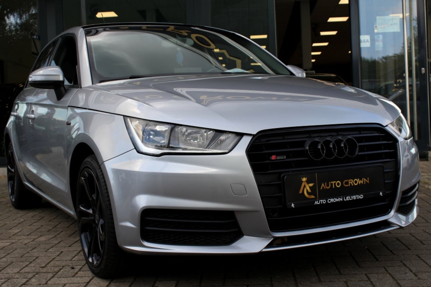 Audi A1 Sportback - 1.0 TFSI Pro line BJ.2015 Navi - AutoWereld.nl