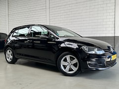 Volkswagen Golf - 1.2 TSI Highline