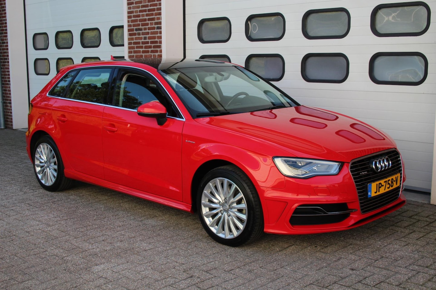 Audi A3 Sportback - 1.4 e-tron PHEV Attraction Pro Line plus 1.4 e-tron PHEV Attraction Pro Line plus - AutoWereld.nl