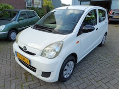 Daihatsu Cuore - 1.0 Clever