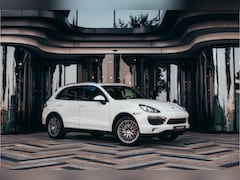 Porsche Cayenne - 4.8 S Schuifdak | Luchtvering | Trekhaak