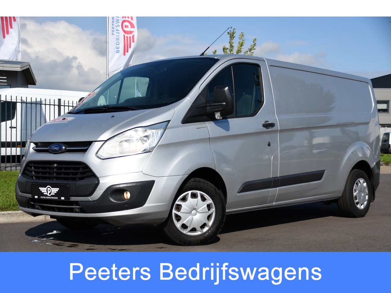 Ford Transit Custom - 290 2.0 TDCI L2H1 PB Edition Cruise, Sensoren, 130PK, Trekhaak, Airco, Radio, - AutoWereld.nl