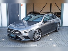 Mercedes-Benz A-klasse - 200 AMG | 2022 | PANO | ALCANTARA | NIGHTPAKKET | FABRIEKSGARANTIE | VOLL