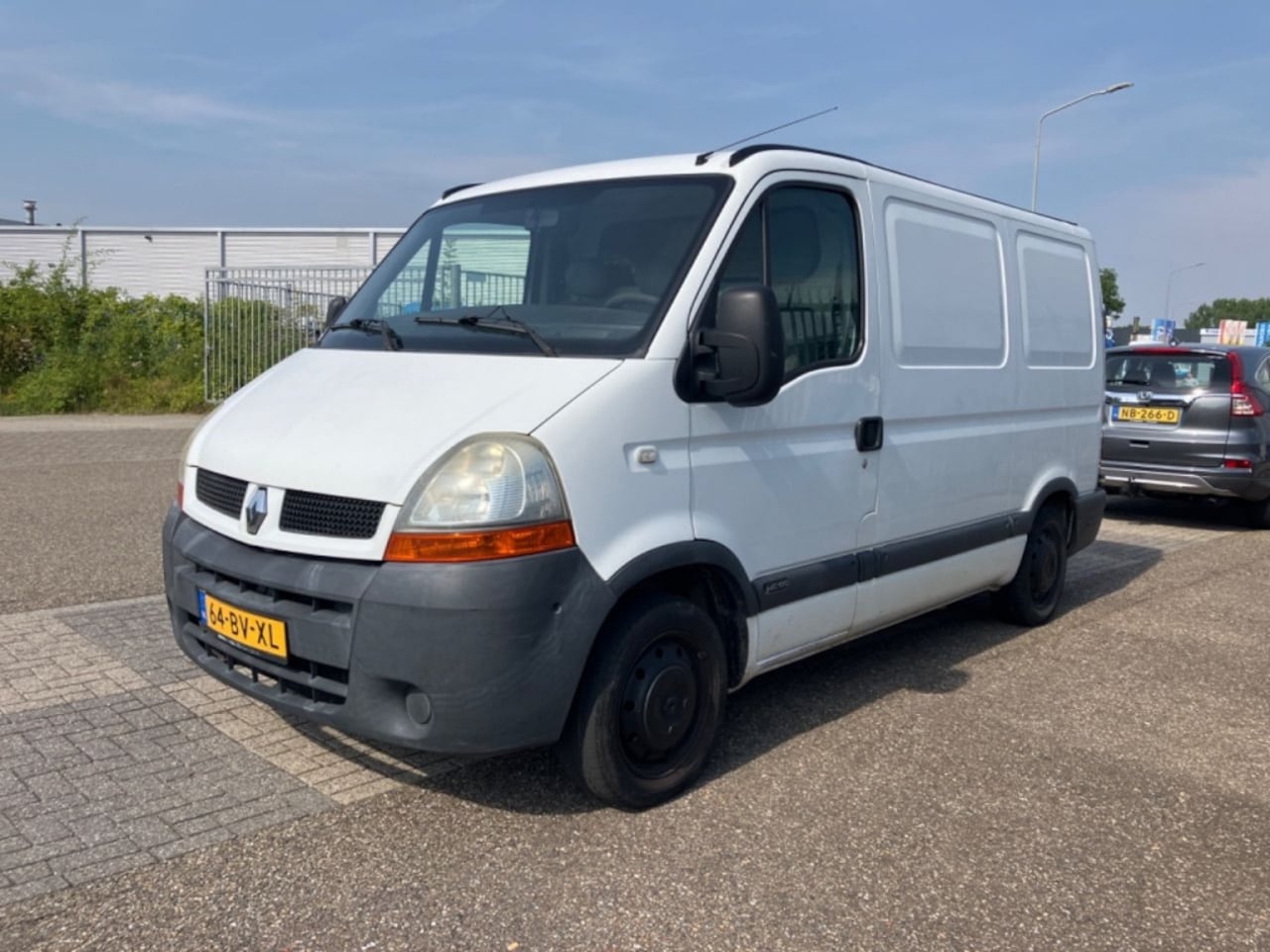 Renault Master - T28 2.5 dCi L1 H1 T28 2.5dCi L1H1 - AutoWereld.nl