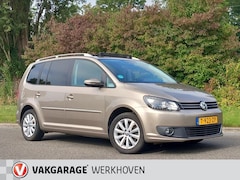 Volkswagen Touran - 1.4 TSI Comfortline 7-persoons | Panoramadak | Trekhaak