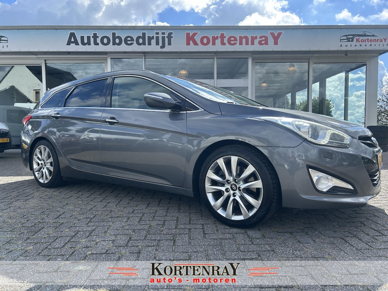 Hyundai i40 Wagon - 2.0 GDI i-Catcher automaat/panorama/ecc/pdc/navi/leder/zie info top occasion - AutoWereld.nl