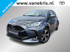 Toyota Yaris - 1.5 Hybrid First Edition Limited, Stuurverwarming , Apple carplay, Android auto, Snel leve