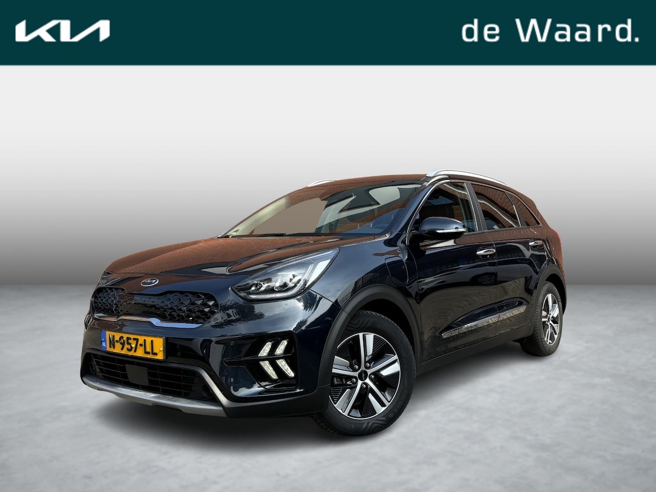 Kia Niro - 1.6 GDi PHEV ExecutiveLine | Achteruitrijcamera | Parkeersensoren voor + achter | Navigati - AutoWereld.nl