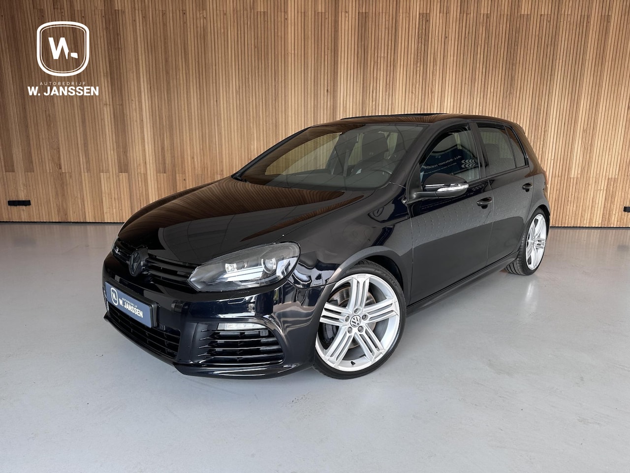 Volkswagen Golf - 2.0 R 4-Motion ABT / SCHUIFDAK / DYNAUDIO - AutoWereld.nl