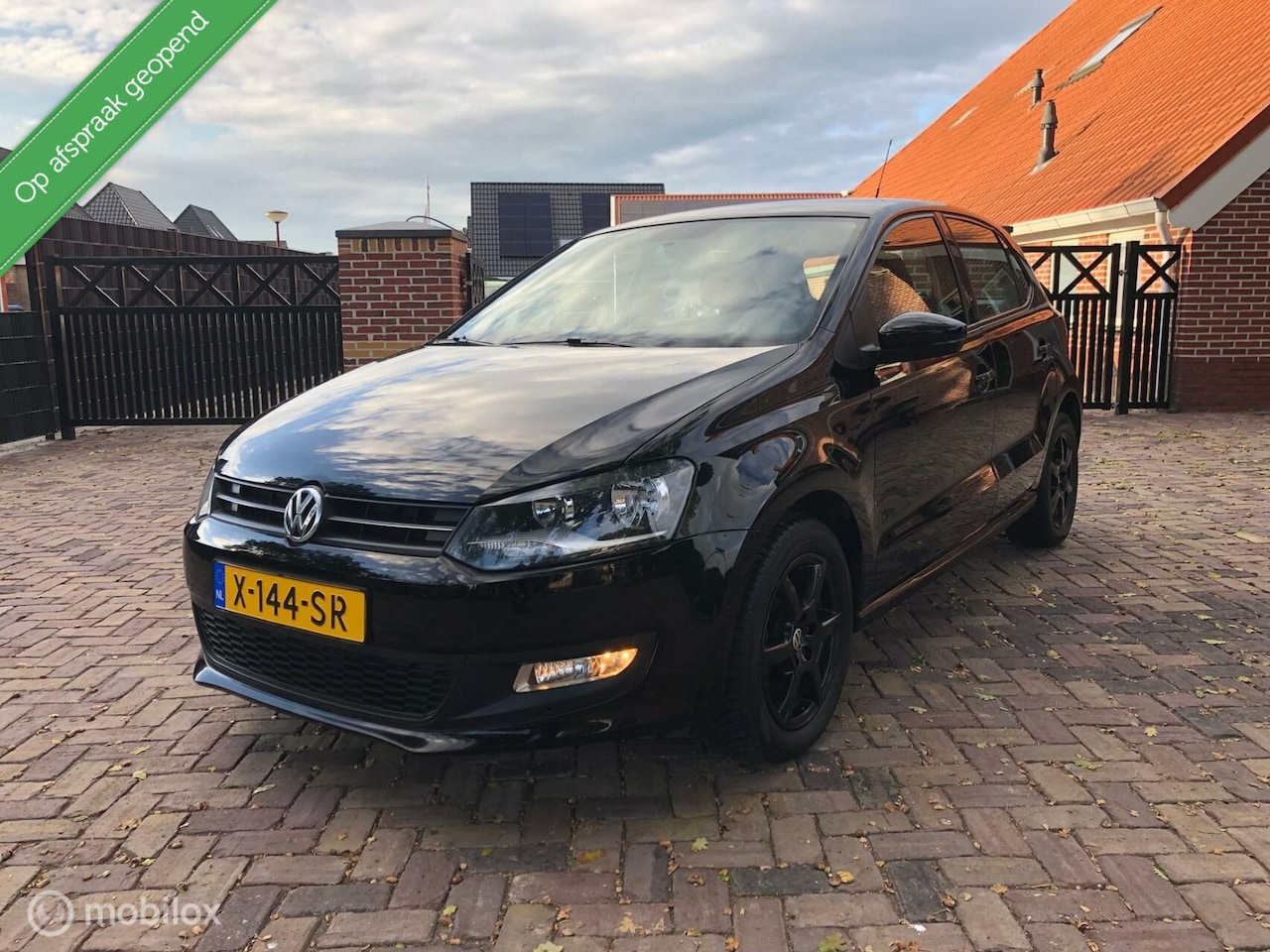 Volkswagen Polo - 1.4-16V Comfortline Black Nieuwe APK!! - AutoWereld.nl