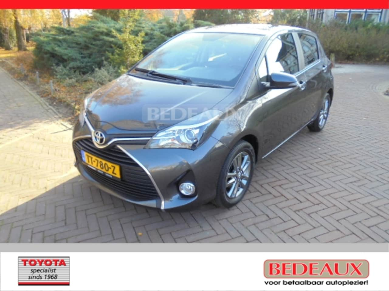 Toyota Yaris - 1.3 16v VVT-i 99pk 5D Aspiration, Camera, bij Toyota specialist met 12 mnd garantie / prij - AutoWereld.nl