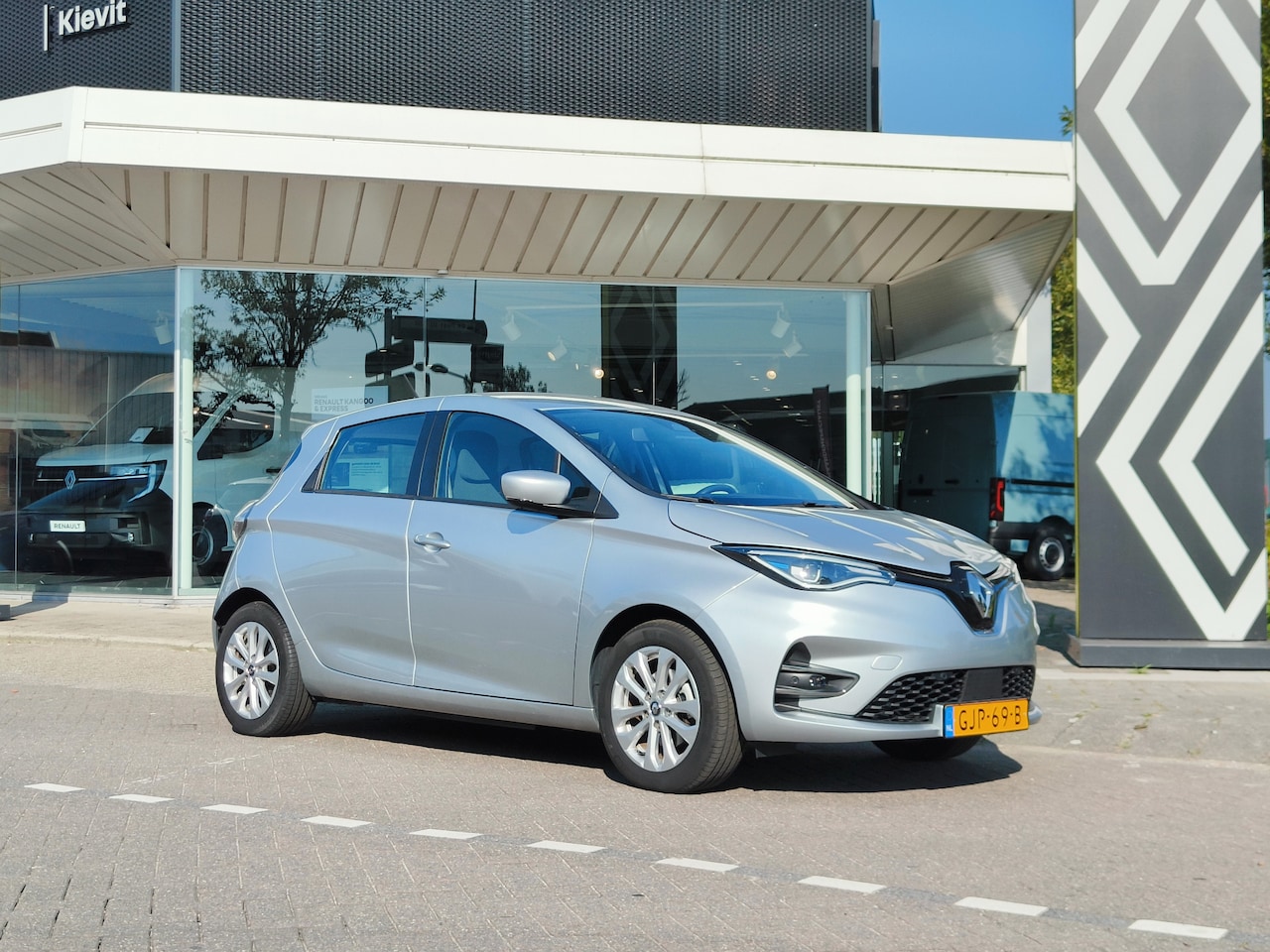 Renault Zoe - R135 Limited 52 kWh - AutoWereld.nl