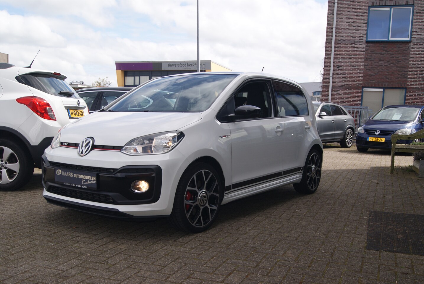 Volkswagen Up! - 1.0 TSI 115PK 5D Up! GTI - AutoWereld.nl