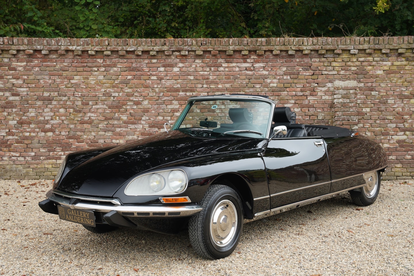 Citroën DS - 23 Cabriolet Injection Electronique Conversion Professionally restored and built to conver - AutoWereld.nl