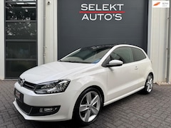 Volkswagen Polo - 1.2 TSI Highline 105 Pk Panoramadak/Xenon/LED/Climate/Cruise/PDC/17 Inch/Elekt Ramen/Elekt