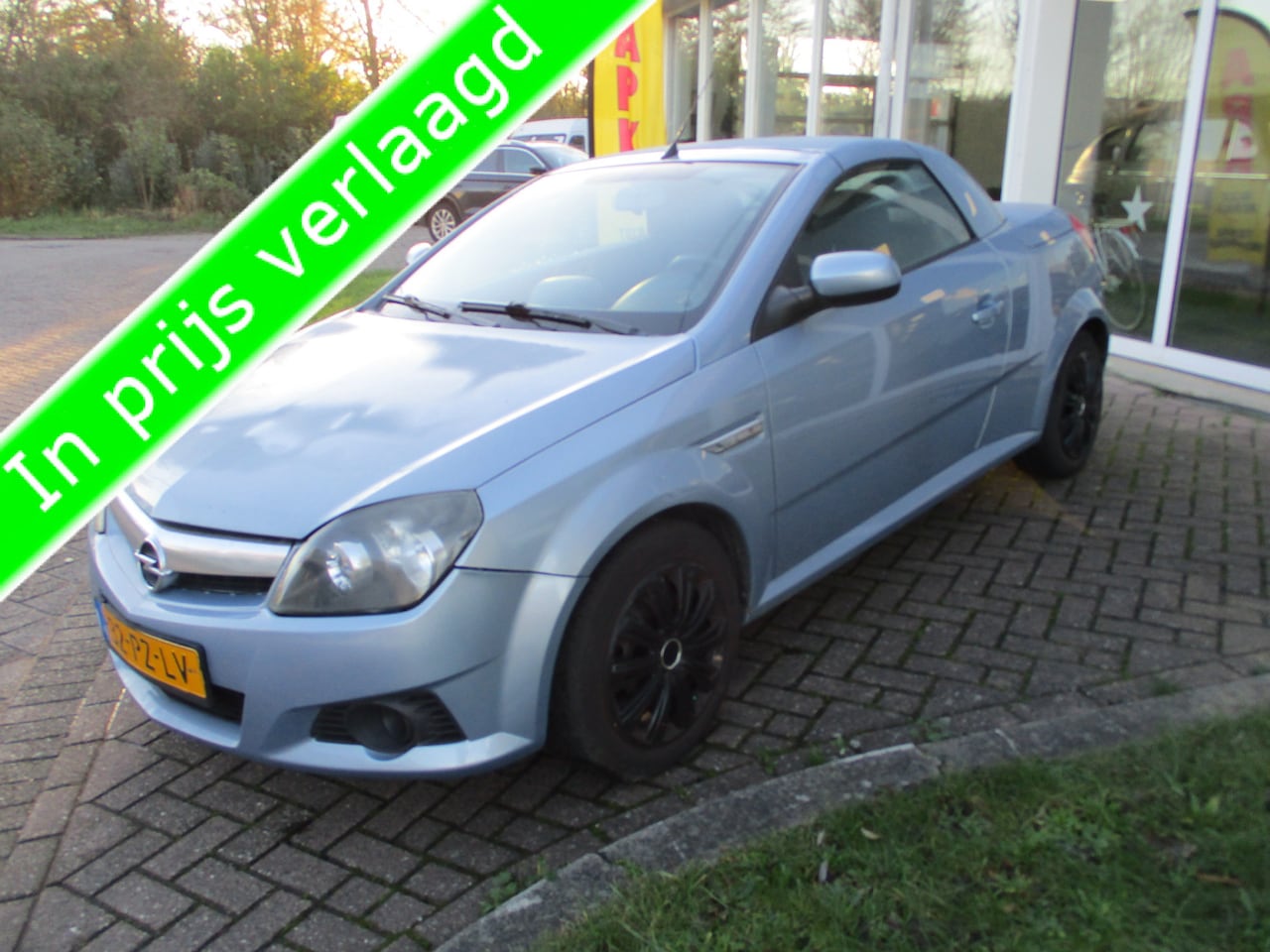 Opel Tigra TwinTop - 1.4-16V Enjoy Zo mee! Dak werkt niet! - AutoWereld.nl