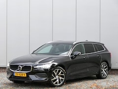 Volvo V60 - T5 Momentum 12mnd garantie Trekhaak / Navi / apple carplay/android auto