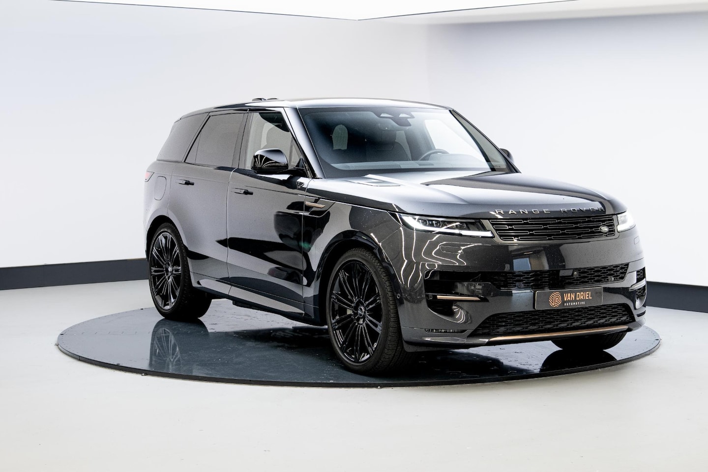 Land Rover Range Rover Sport - 2.0 P440e Dynamic SE - AutoWereld.nl