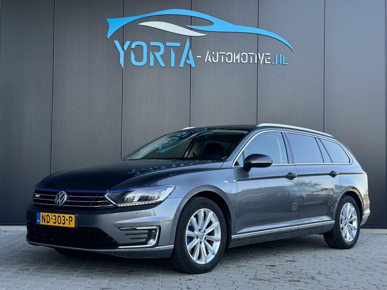 Volkswagen Passat Variant - 1.4 TSI GTE TREKHAAK*CARPLAY*NL AUTO - AutoWereld.nl