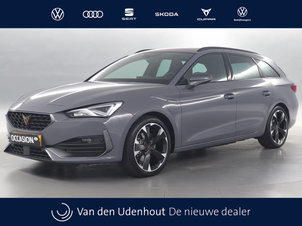 CUPRA Leon Sportstourer - 1.4 TSI eHybrid 204pk PHEV Business / Navigatie / Stoel/Stuurverwarming / Camera - AutoWereld.nl