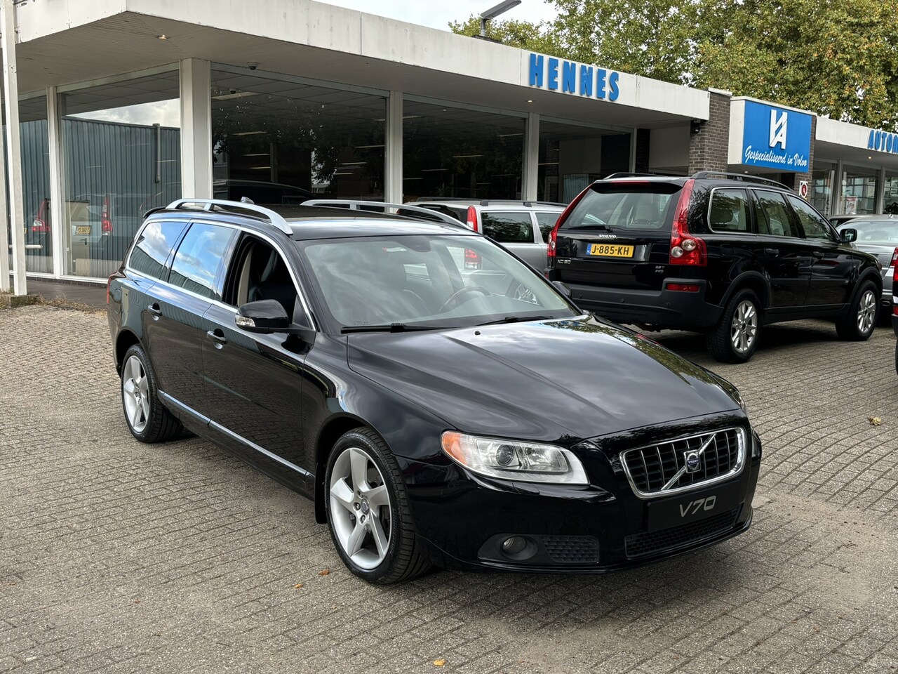 Volvo V70 - 3.0 T6 286pk AWD Summum BTW voordeel €500,- - AutoWereld.nl