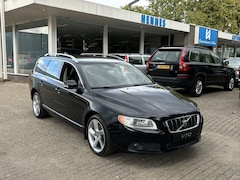 Volvo V70 - 3.0 T6 286pk AWD Summum BTW voordeel €500,