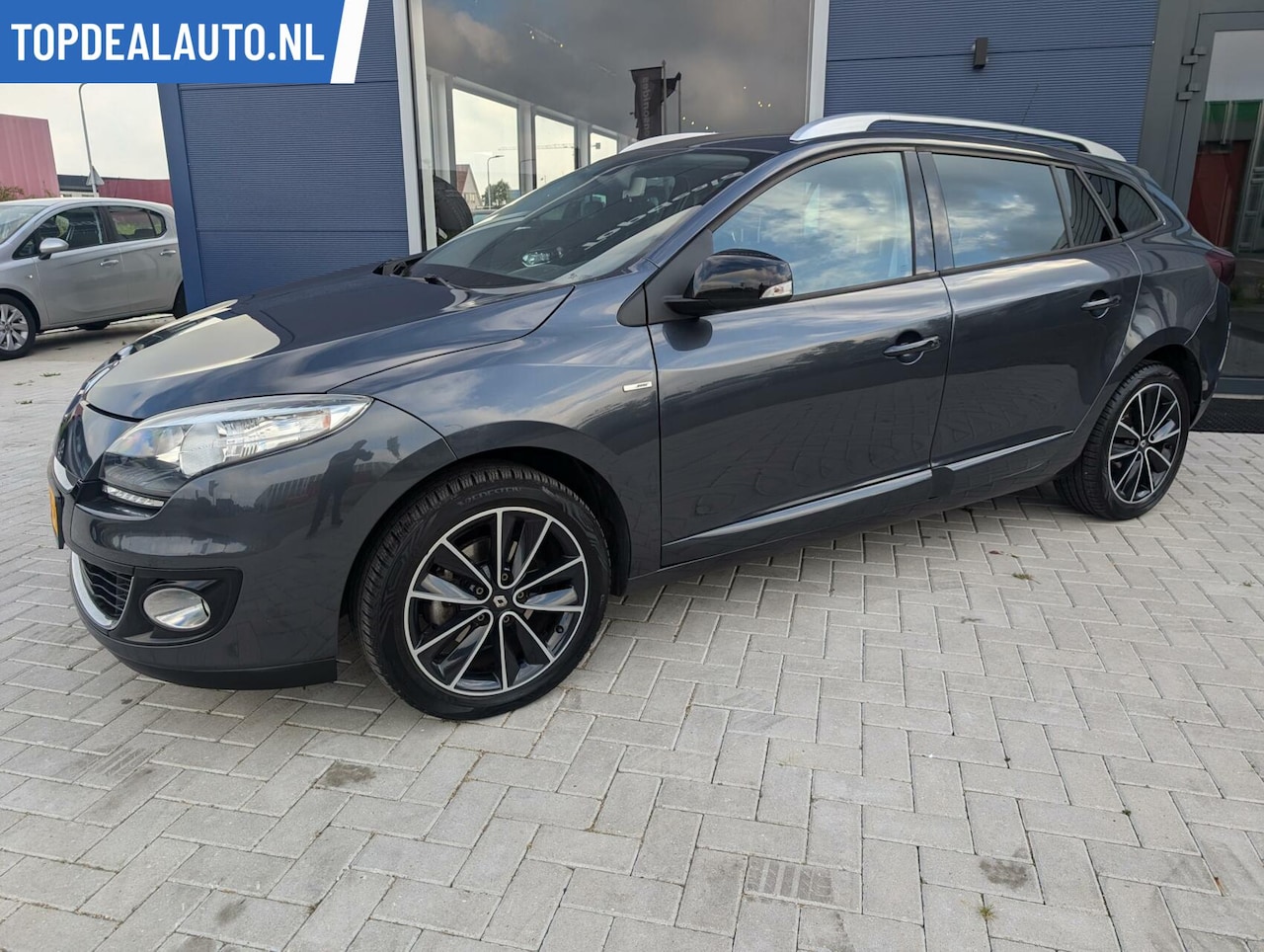 Renault Mégane Estate - 1.2 TCe Bose 1e Eigenaar! - AutoWereld.nl