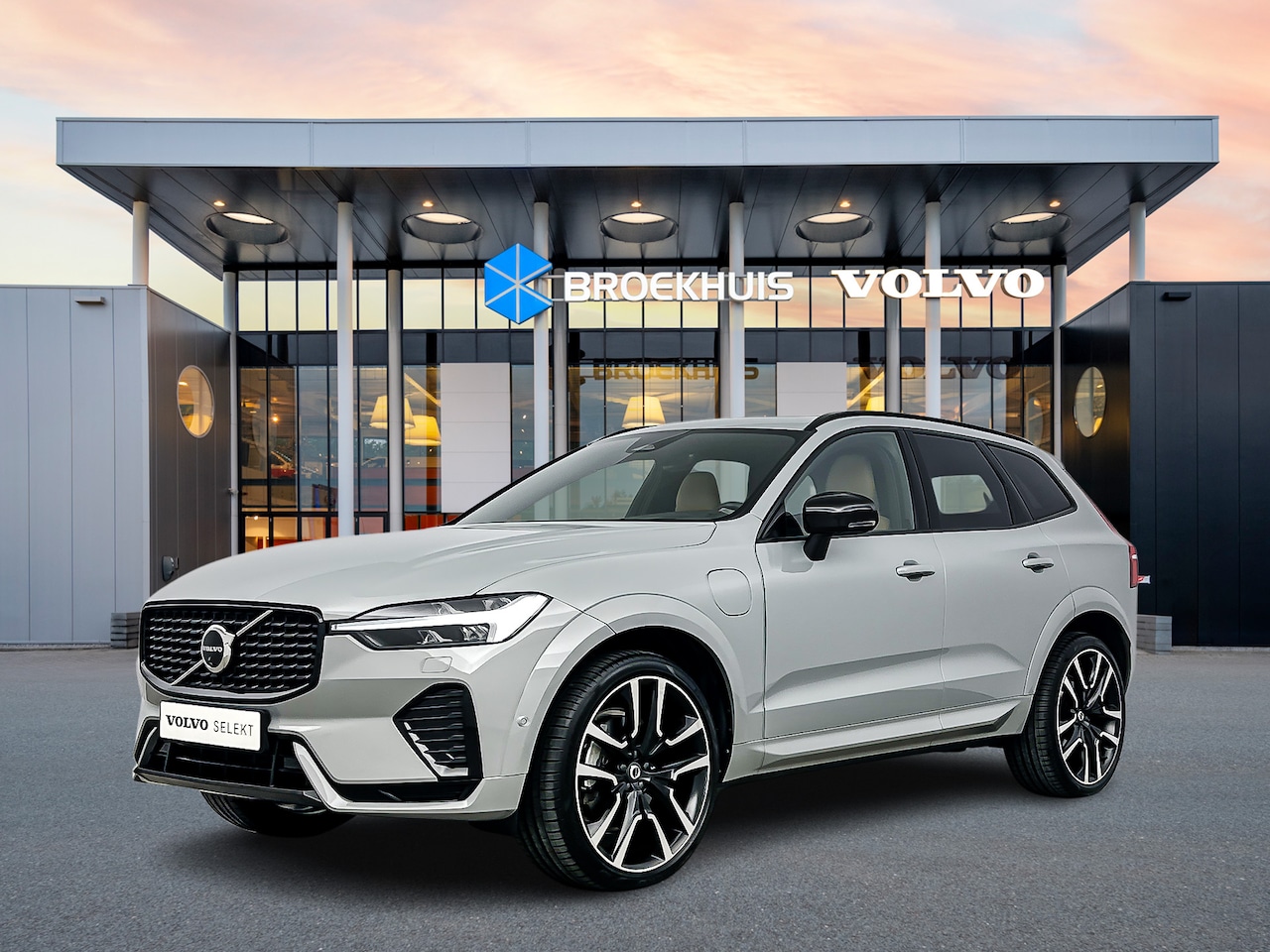 Volvo XC60 - Recharge T6 AWD Ultimate Dark | 22'' | Luchtvering | Geventileerd nappa | Massagestoelen | - AutoWereld.nl