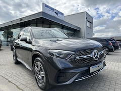 Mercedes-Benz GLC-klasse - 300e 4MATIC AMG Premium Distronic | Pano-Dak | Trekhaak | HUD | Keyless | Metallic