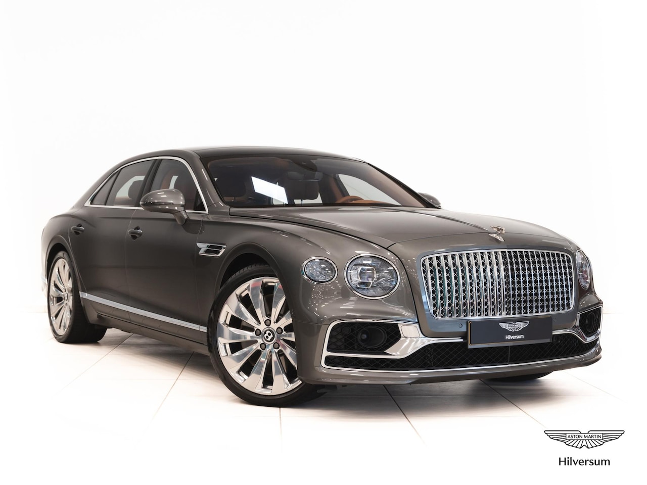 Bentley Flying Spur - V8 2021 - AutoWereld.nl