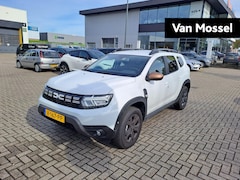 Dacia Duster - 1.3 TCe 130 Extreme | Carplay | Stoelverwarming | 360 Camera | Navigatie | Lichtmetalen ve