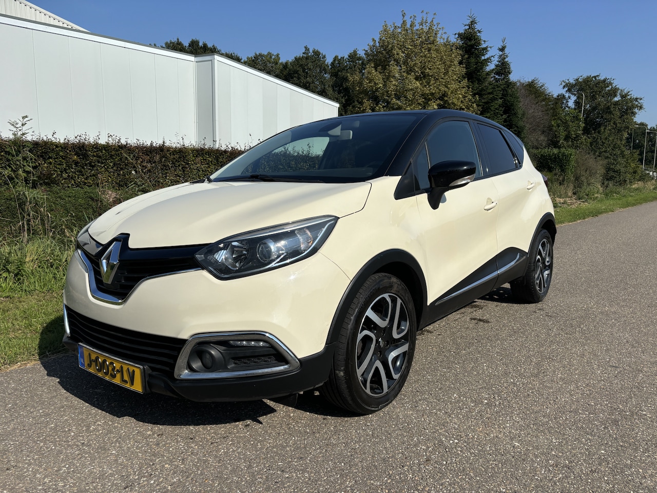 Renault Captur - 1.2 TCe Dynamique / AUTOMAAT / NAVI / AIRCO / CRUISE - AutoWereld.nl