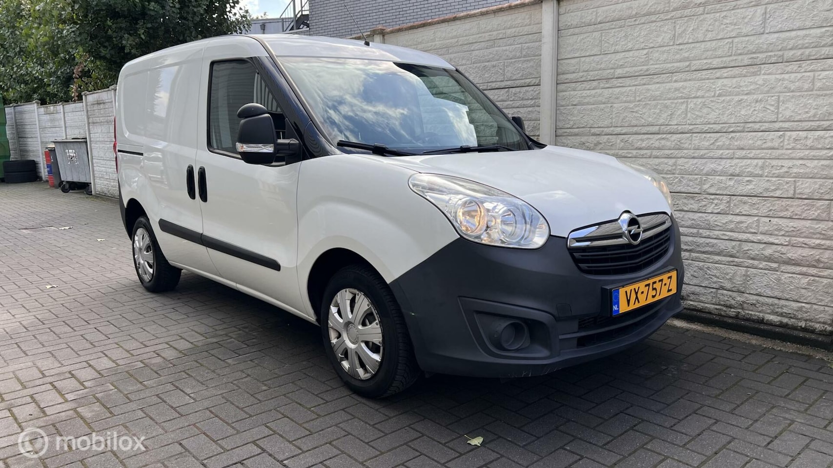 Opel Combo - 1.3 CDTi L1H1 Edition 1.3 CDTi L1H1 Edition - AutoWereld.nl