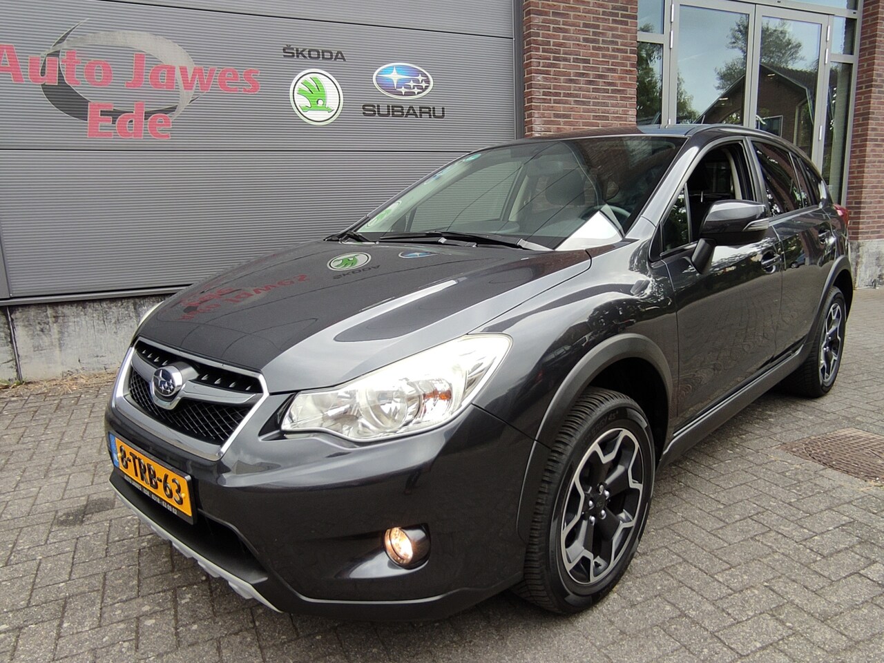 Subaru XV - 2.0i Luxury AWD Afn.trekhaak - Allseason banden - Pioneer Navigatie - Achteruitrijcamera - - AutoWereld.nl