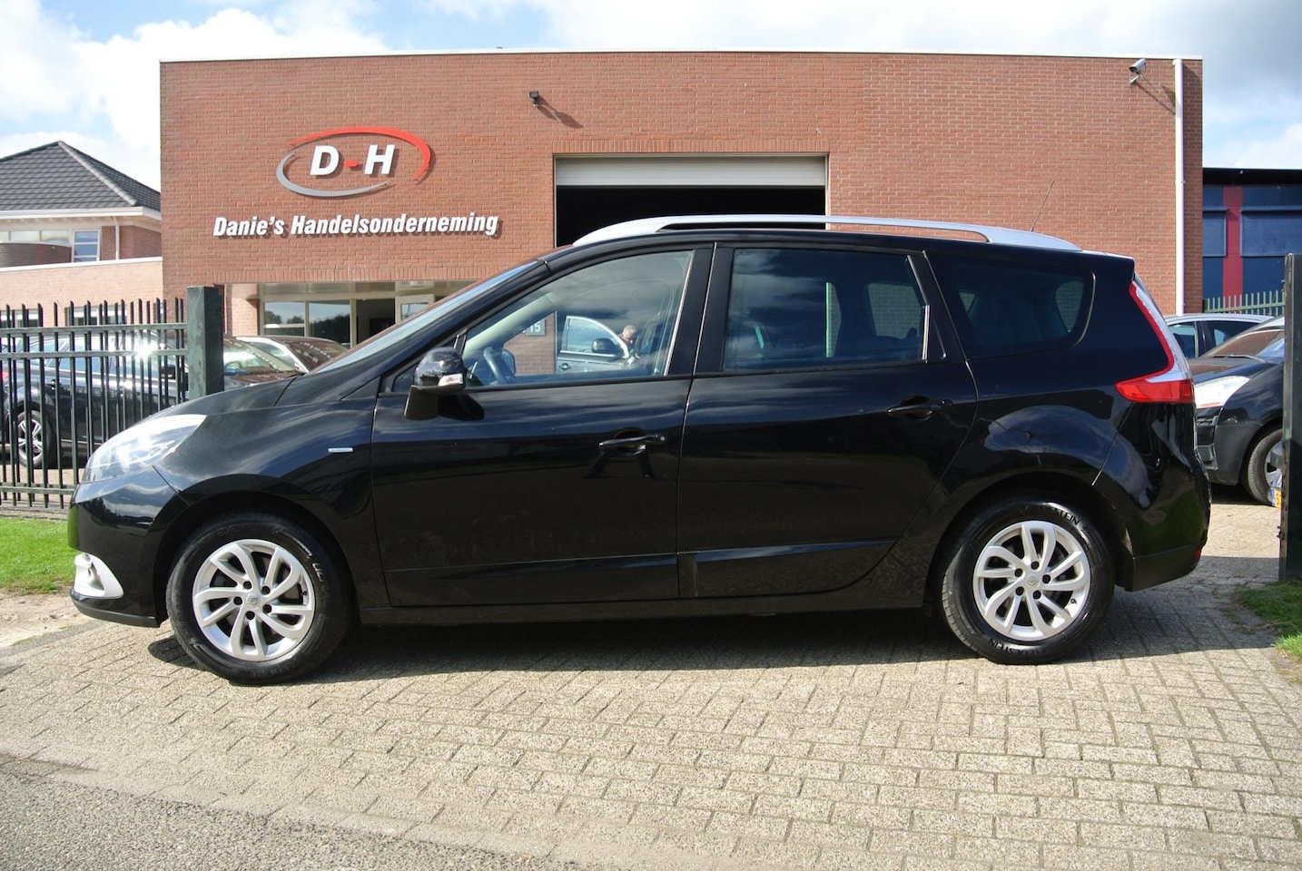 Renault Grand Scénic - 1.2 TCe Limited 7p. airco inruil mogelijk nap - AutoWereld.nl