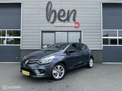 Renault Clio - 0.9 TCe Limited 1e Eigenaar NIEUWSTAAT