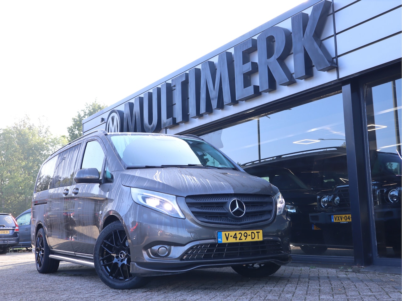 Mercedes-Benz Vito - 116 CDI AUTMAAT LANG LUXE DUBBELE CABINE - AutoWereld.nl