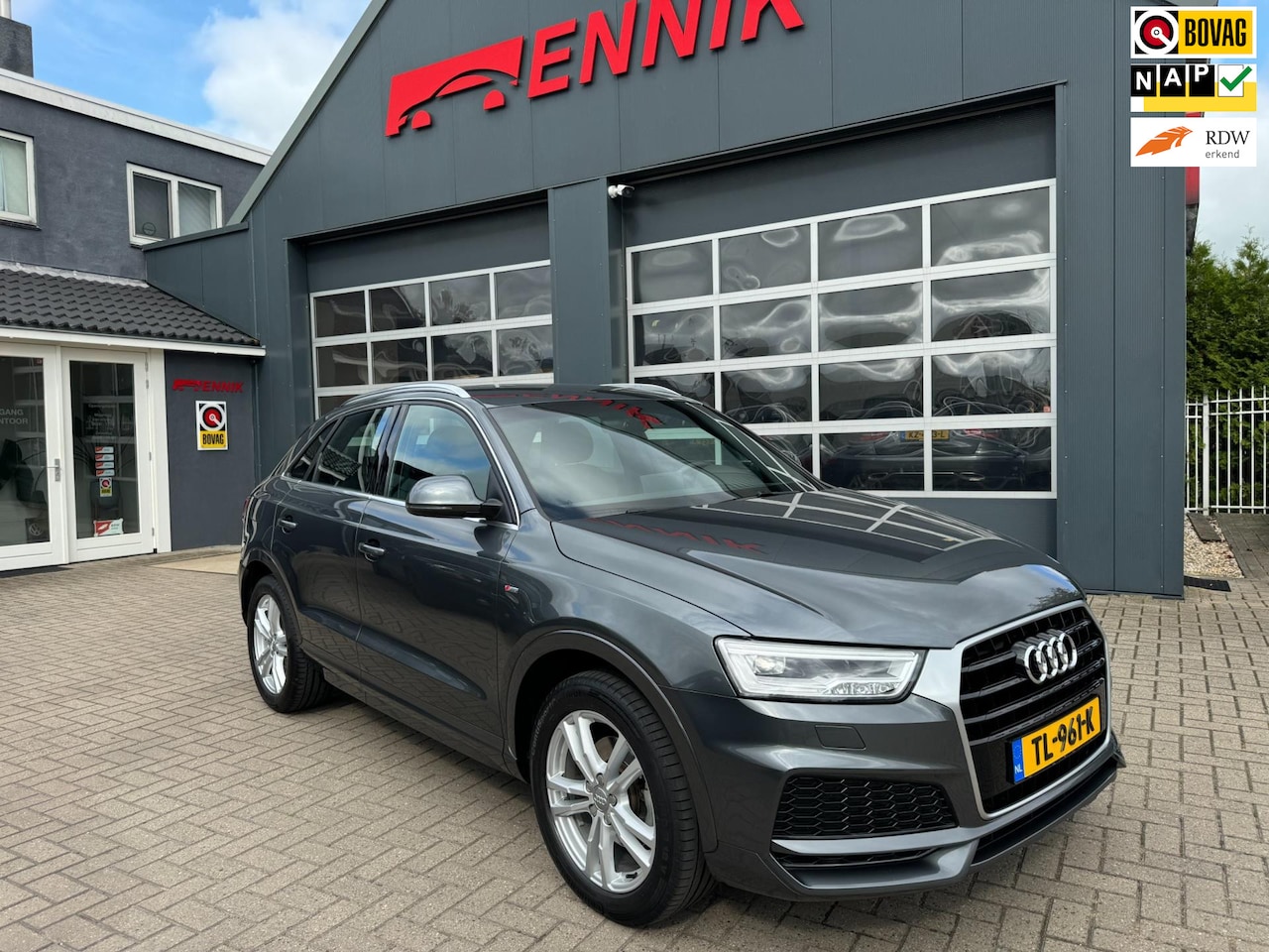 Audi Q3 - 1.4 TFSI CoD Sport Advance S-Line / Trekhaak / 1e eigenaar NL Auto met NAP . - AutoWereld.nl