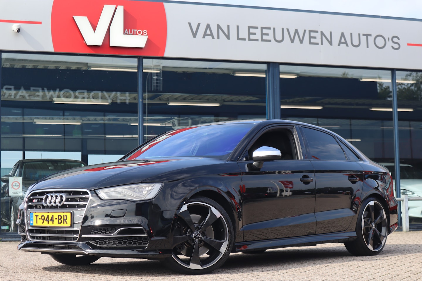 Audi S3 - Limousine 2.0 TFSI S3 quattro Pro Line Plus | B&O | Navi | Stoel verwarming | APK 30-09-20 - AutoWereld.nl